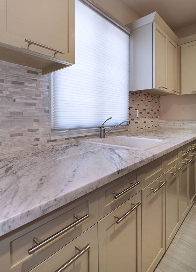 Kitchens Cape Cod Quartz Countertops